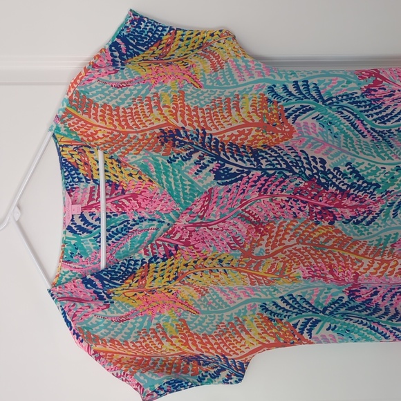 Lilly Pulitzer Asher Silk Blouse Top Electric Feel size Medium - Picture 8 of 11